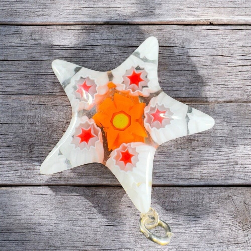 Like new Murano White Glass Star Pendant with orange and red Millefiori Flower